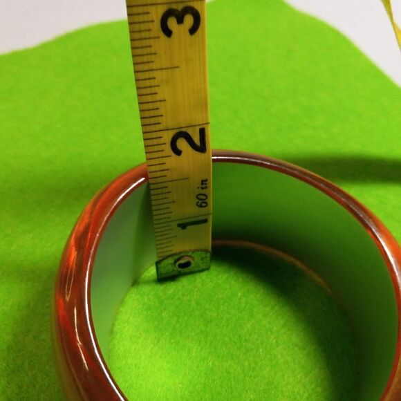 Asymmetrical Retro Lucite/Acrylic gold color with silver back color Bangle - Picture 5 of 6